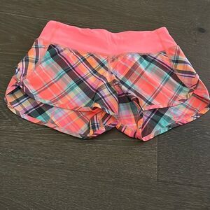 Lululemon coral plaid speed shorts sz 2 EUC